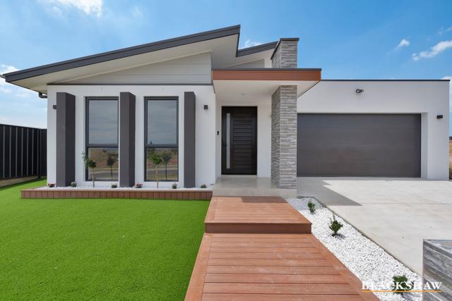 13 Axelrad Street, ACT 2611