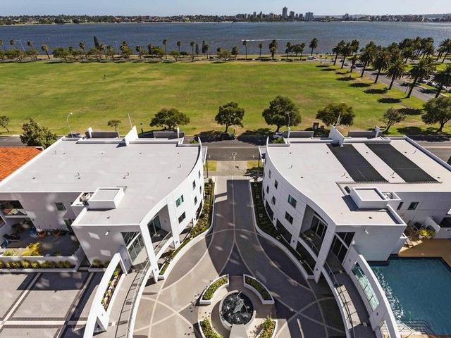 43/132 Terrace Road, WA 6000