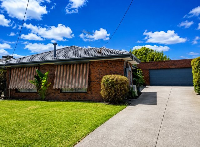 60 Meadow Glen Drive, VIC 3076