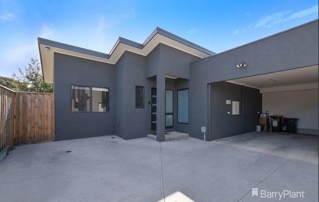 4/33 Nepean Street, VIC 3047