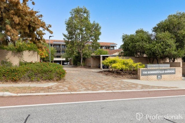 13/196 North Beach Drive, WA 6060