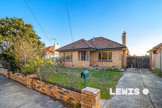 11 Winn Grove, VIC 3060