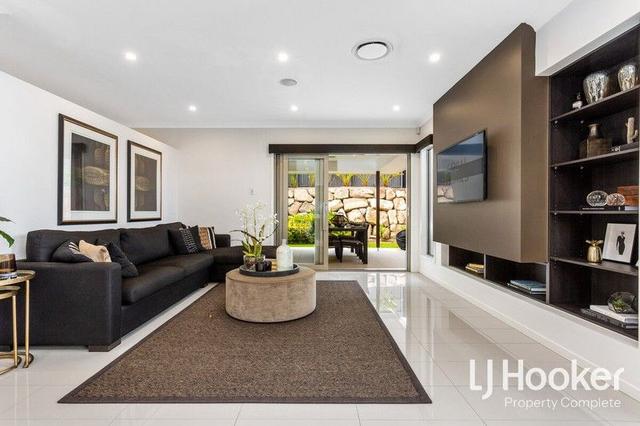 8 Mason Street, QLD 4207