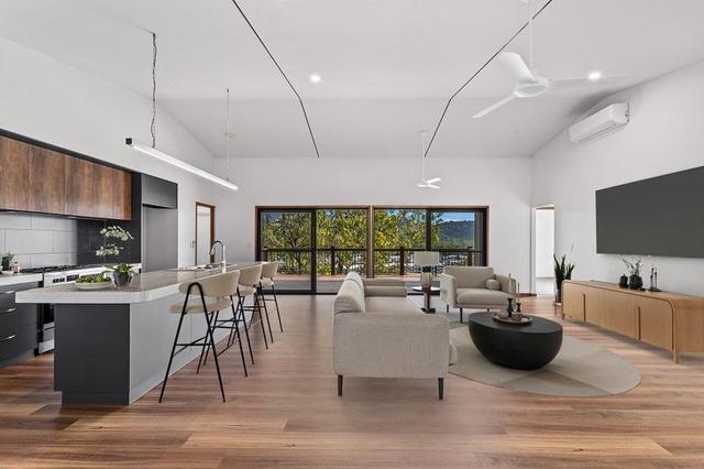 22 Whitehaven Crescent, QLD 4802