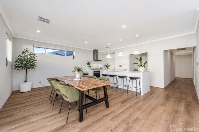 21 Lavinia  Crescent, WA 6173