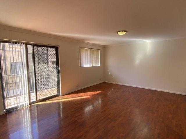 5/105 Castlereagh St, NSW 2170