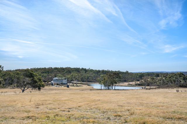 277 Farringdon Road, NSW 2622