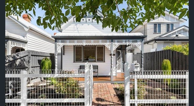 7 Gladstone Avenue, VIC 3070
