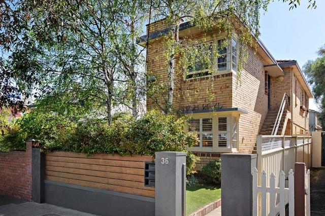 1/36 Robe Street, VIC 3182