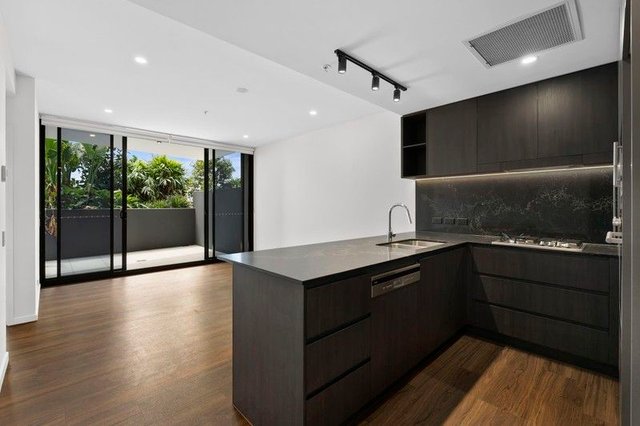 606/14 Trafalgar Street, QLD 4102