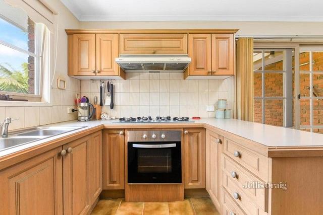 1/19 Crocus Crescent, VIC 3150