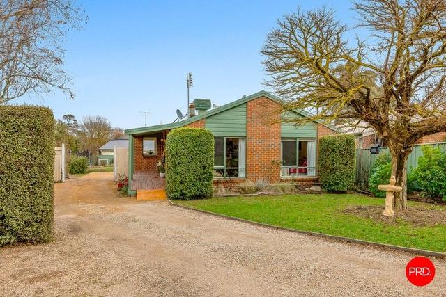 23 Castles Crescent, VIC 3444
