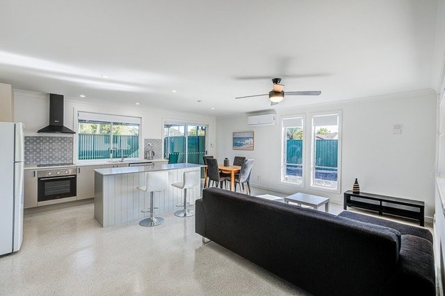 2 & 3/88 Federation Drive, QLD 4205