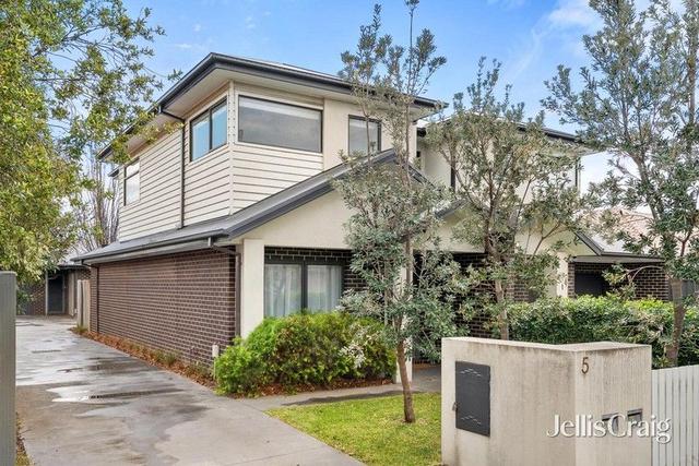 2/5 Angus Avenue, VIC 3025