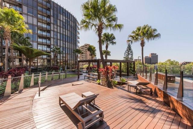 428/20 Pelican Street, NSW 2010
