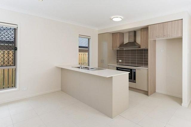 18 Mount Greville Way, QLD 4125