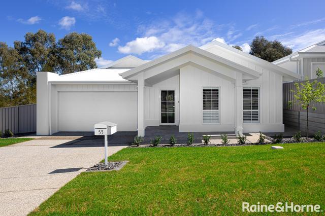 53 Ross Parkway, NSW 2650