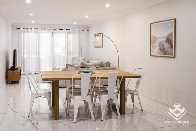 ID:21183889/1 Great Hall Drive, QLD 4220