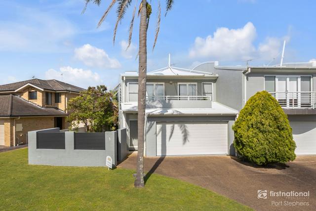 1/8 Ala Moana Way, NSW 2315