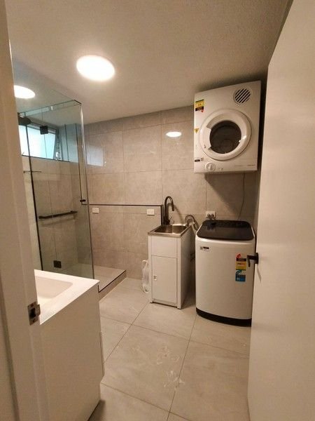 5/67 Macquarie St, QLD 4067