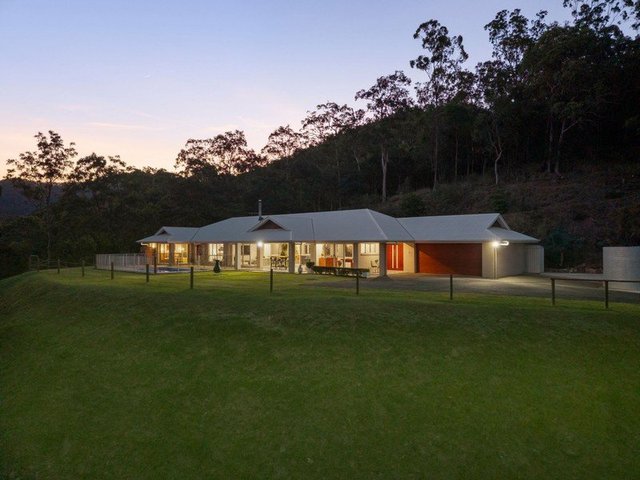 12 Mason Court, QLD 4520