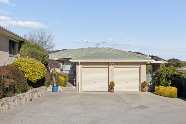2/5 Florence Fuller Crescent, ACT 2906