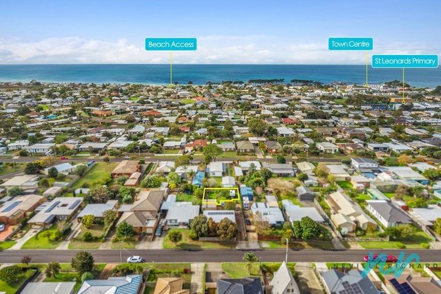2/15 Narvik Avenue, VIC 3223