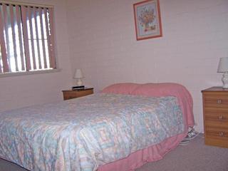 Bed 1 (2011-08-23)