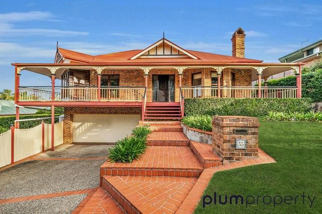 35 Hakea Crescent, QLD 4069