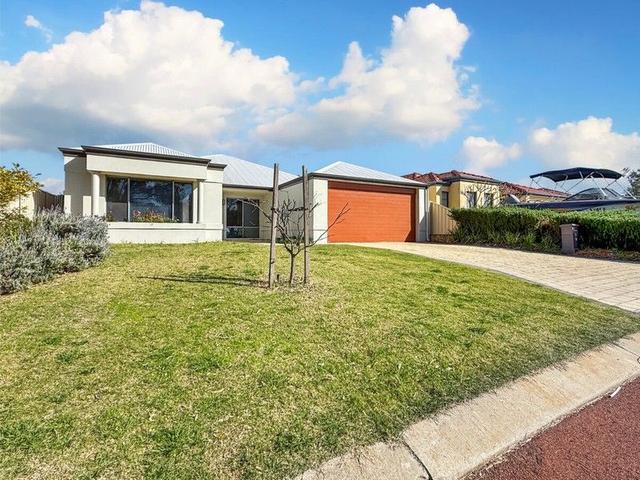 4 Innes Parkway, WA 6180