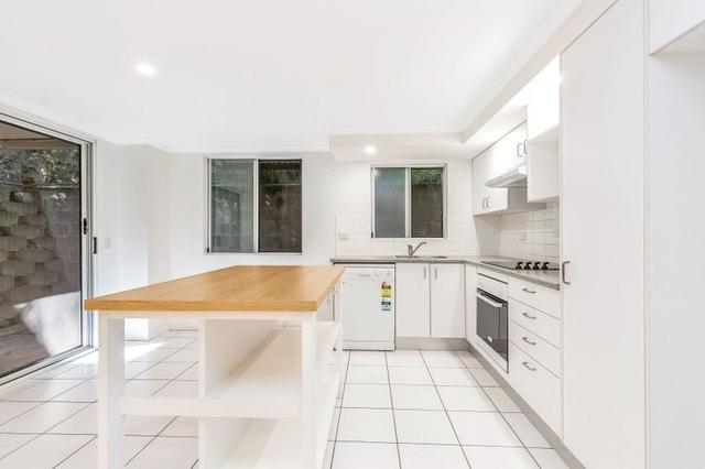 2b/24 Plunkett Street, QLD 4064