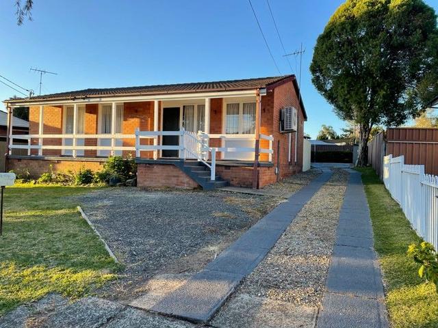 35 Van Diemen  Avenue, NSW 2770