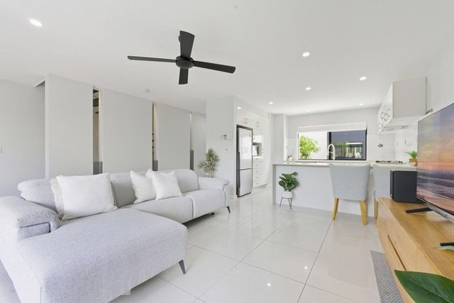 3/22 Bath Street, QLD 4215