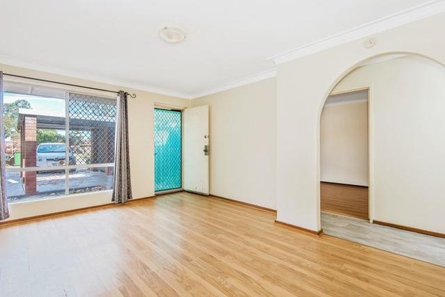 215B Orrong Rd, WA 6103