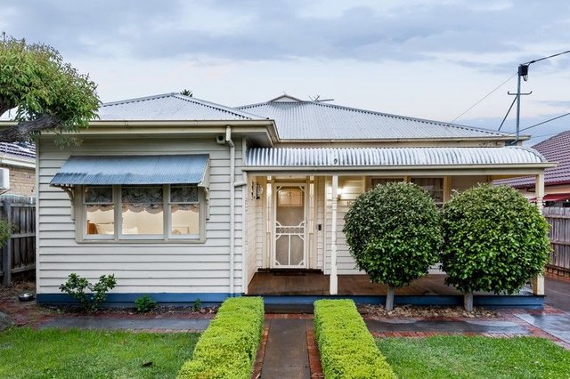 10 Locksley Avenue, VIC 3073