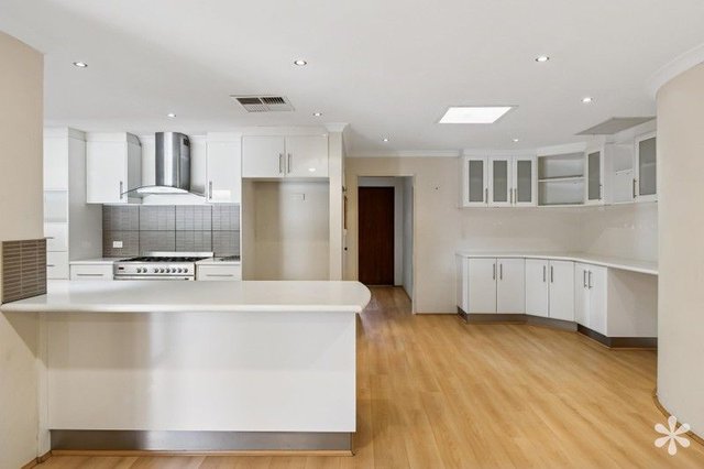 3 Barnet Pl, WA 6026