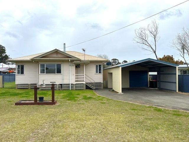 40 James Street, QLD 4610