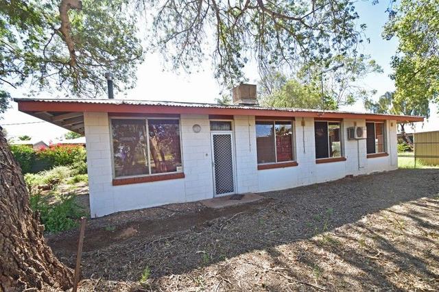 9 Memorial Avenue, NT 0870