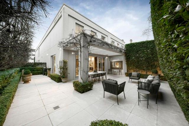 30 Walsh Street, VIC 3141