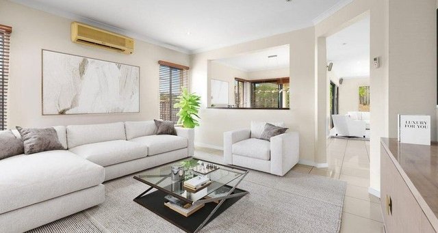 6 Tuggeranong Avenue, QLD 4211