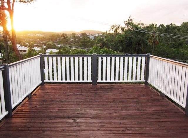 6 Carrington Street, QLD 4064