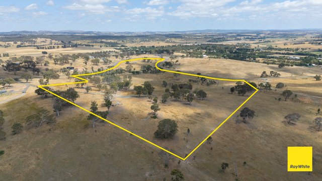 132 Woodbury Drive, NSW 2620