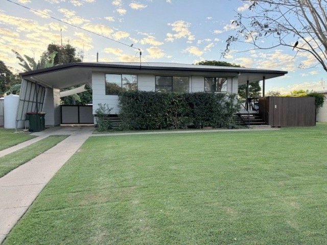 16 McCartney Street, QLD 4745