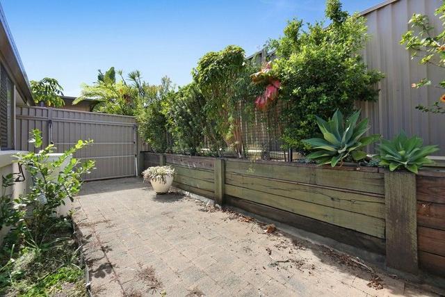 12/172 Barrier Reef Drive, QLD 4218