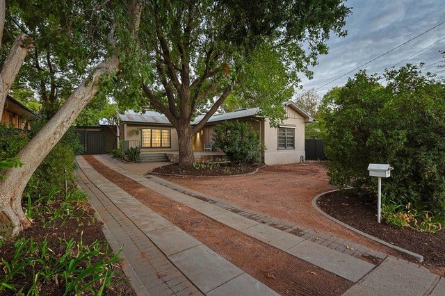 204 Walnut Avenue, VIC 3500