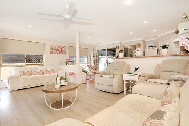 1/27 Eider Avenue, QLD 4216