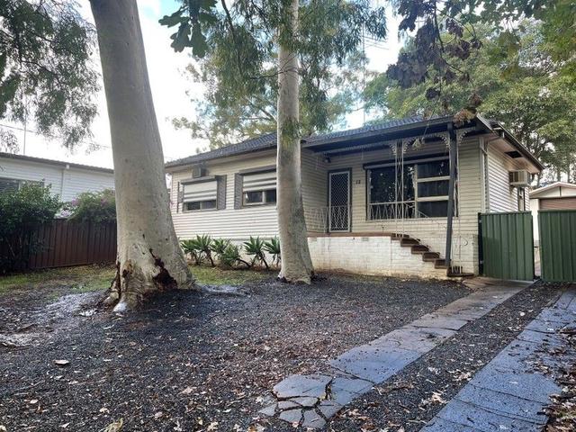 12 Chalmers Crescent, NSW 2146