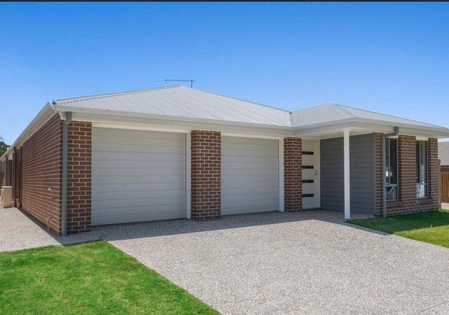 2/37 Bishampton Circuit, QLD 4133