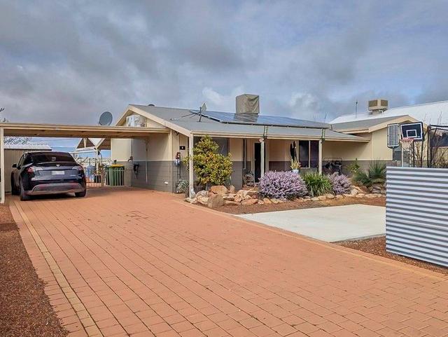 9 Cruickshank Road, WA 6479