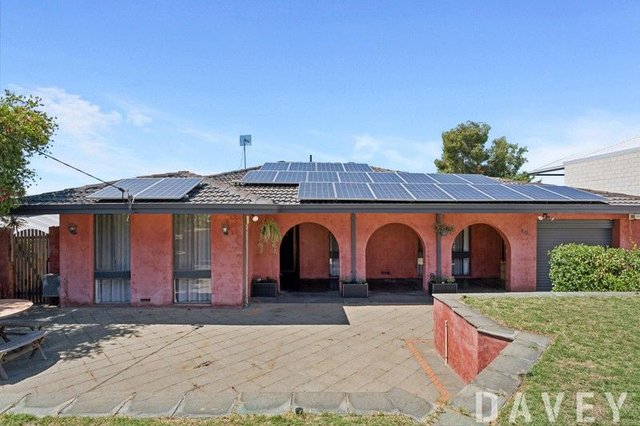 40 Blackall Drive, WA 6024